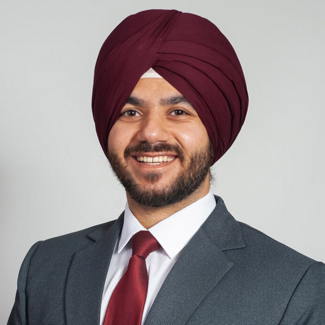 Dr. Ganeev Singh